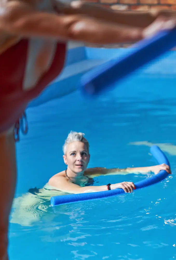 Aquapilates: una nueva forma de cuidar tu cuerpo en el agua